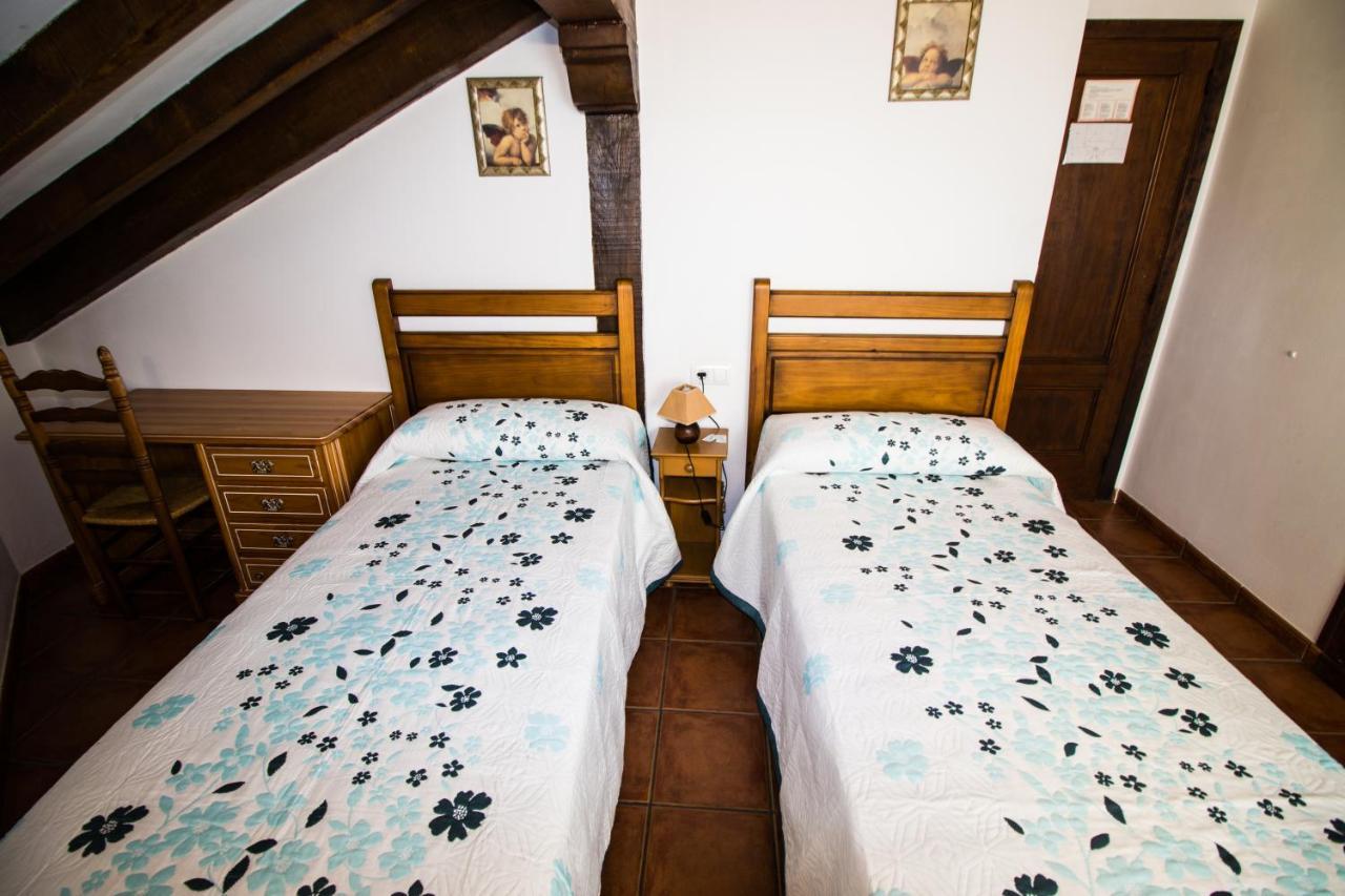 Pasaje San Jorge Otel Comillas Dış mekan fotoğraf