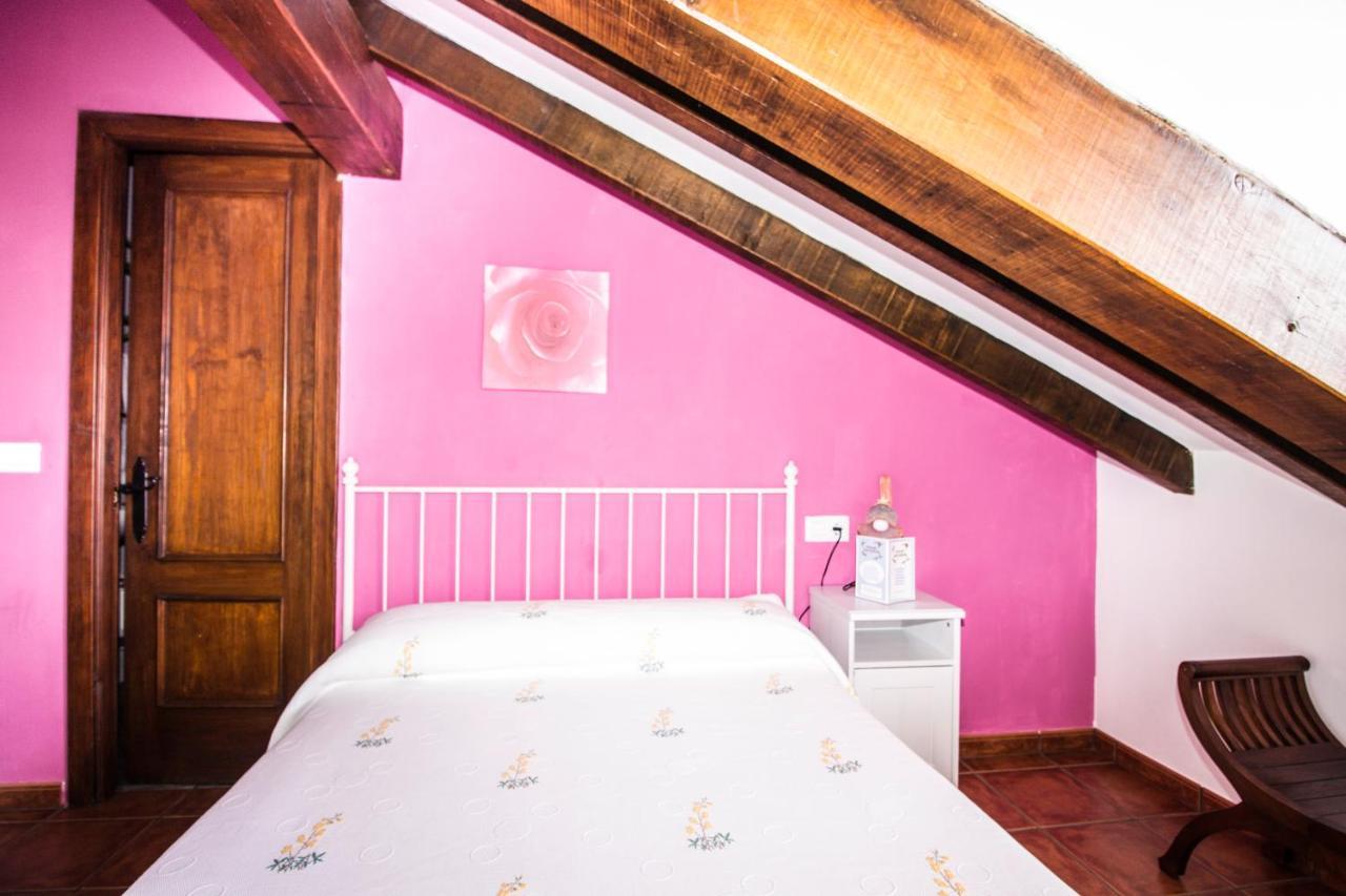 Pasaje San Jorge Otel Comillas Dış mekan fotoğraf